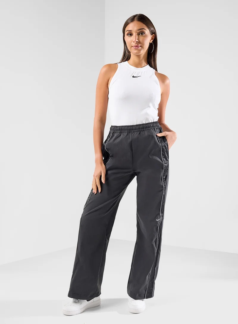 Nike – Nike W Nsw Wvn Pnt Sw for Women | Best Price UAE