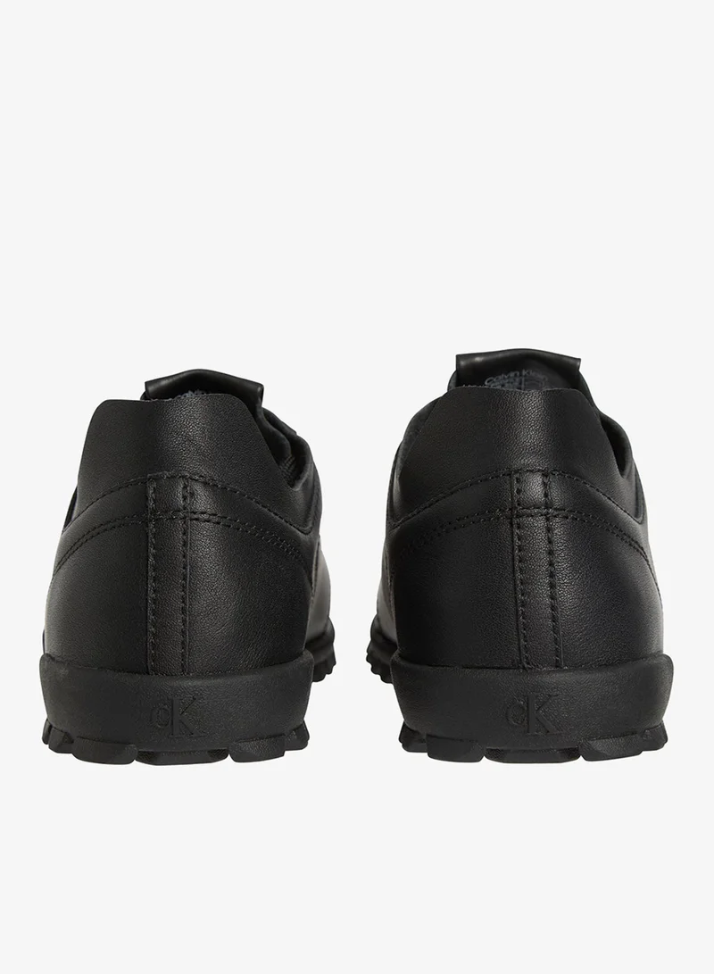 Calvin Klein Jeans – Calvin Klein Jeans Leather Low Profile Runner Trainers for Women | Best Price UAE